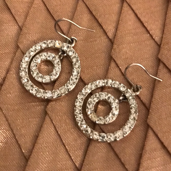 Earrings - Picture 5 of 5